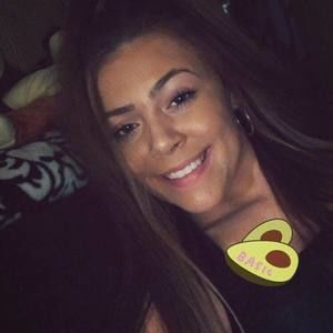 Meet your Posher, Katelyn